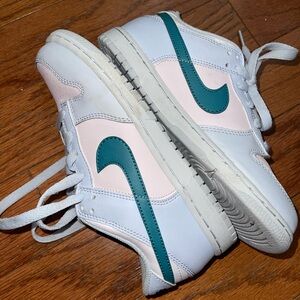 Kids Dunks Size 3y